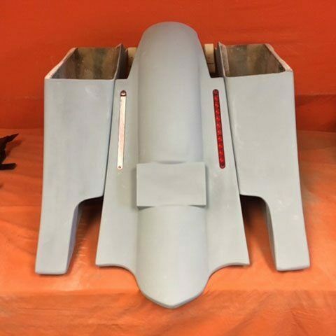 Victory Kingpin 6″ Saddlebags Out & Down Rear Fender Cut Out Bags Dual 6x9 Lids