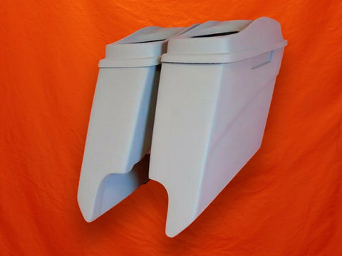 Harley Davidson 5″ Stretched Saddlebags Dual 6 x 9 Speaker Lids With Cut Outs