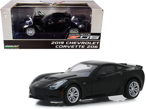 2019 Chevrolet Corvette Z06 Coupe Black 1/24 Diecast Model Car by Greenlight