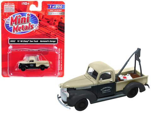 1941-1946 Chevrolet Tow Truck \"Harmond’s Garage\" Black and Cream 1/87 (HO) Scale Model Car by Classic Metal Works