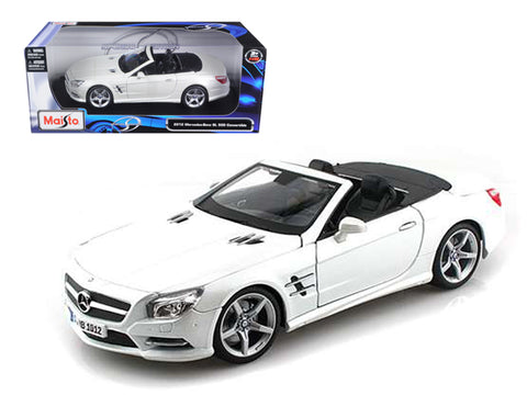 2012 Mercedes SL 500 Convertible Pearl White 1/18 Diecast Model Car by Maisto