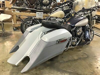 Kawasaki Nomad Vulcan 1500 6″ Trendsetter Bags LED Fender RIGHT Cut Out + LIDS