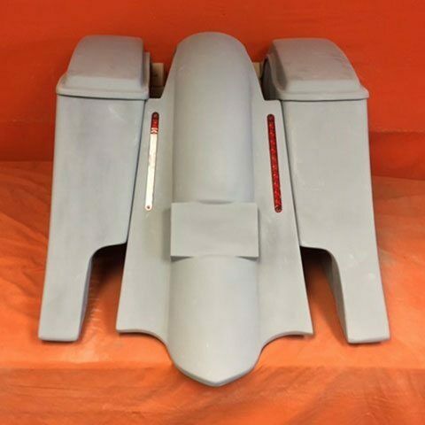 Victory Kingpin 6″ Saddlebags Out & Down LED Rear Fender Dual Cut Out + 6X9 Lids