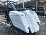 Harley Sportster 883 / Dyna / Sportster 5″ Dual Cut Out Saddlebags Kit + Lids
