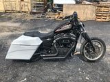 Harley Sportster 883/Dyna/Sportster 5″ Dual Cut Saddlebags Kit + 6.5 Speaker Lid