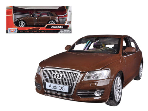 Audi Q5 Brown 1/24 Diecast Car Model by Motormax