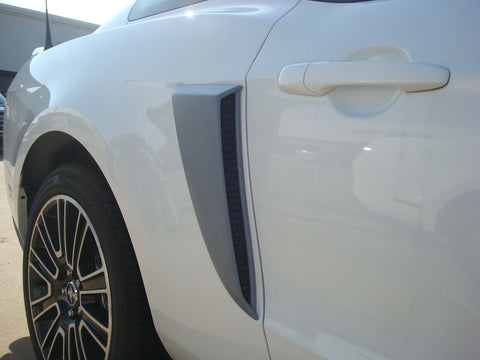 UNPAINTED SIDE SCOOPS FOR A 2010-2014 FORD MUSTANG FACTORY STYLE